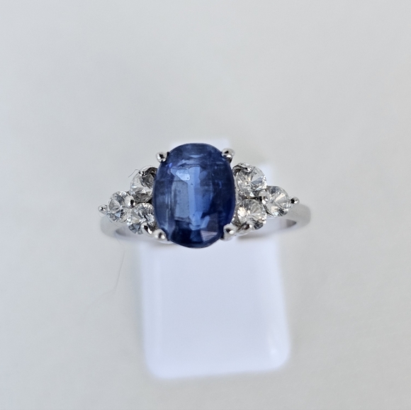 Exquisite Blue Kyanite & White Zircon Ring in Sterling Silver Size 8! 💙 - Picture 1 of 10